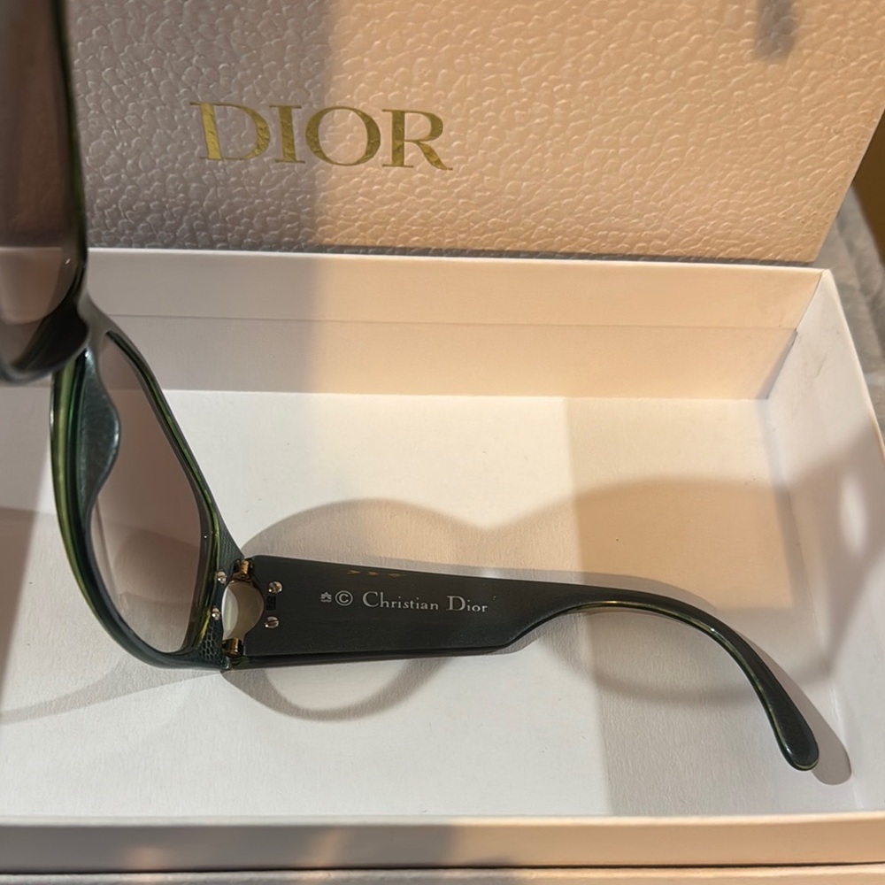 Christian Dior Authentic Green Women's Sunglasses In Amazing Condition With Box - Picture 5 of 16